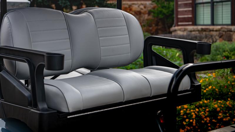 Golf cart rear facing seat for 4 or 6 passengers